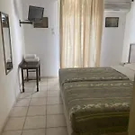 Marianna Πανσιόν Μπατσί